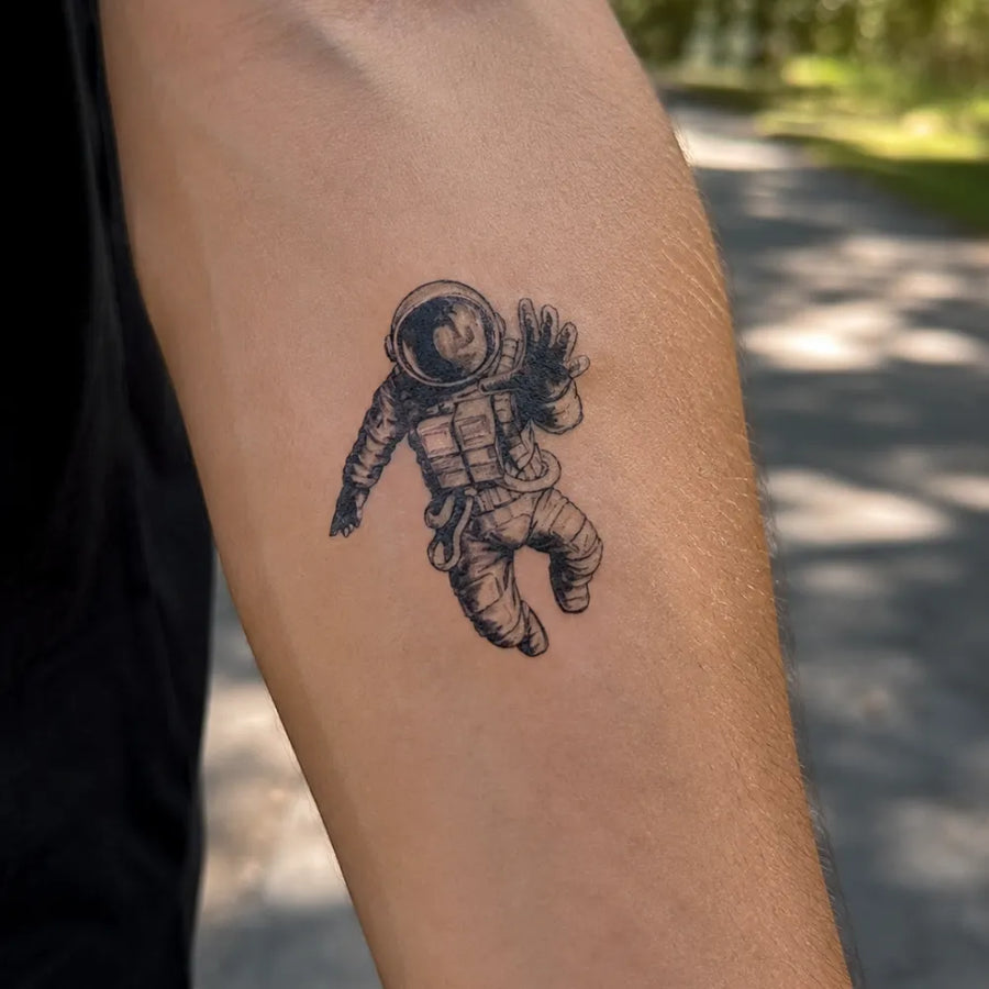 Zawieszony Astronauta