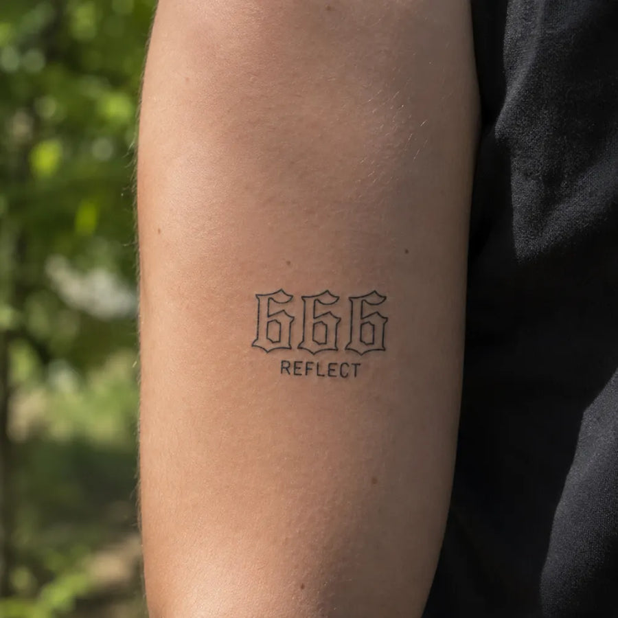 Symbol Refleksji